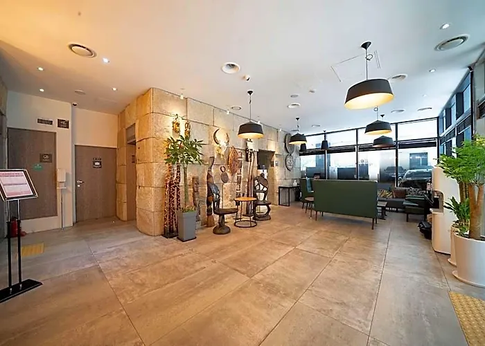 H Avenue Gangnam Yeoksam Hotel 3*