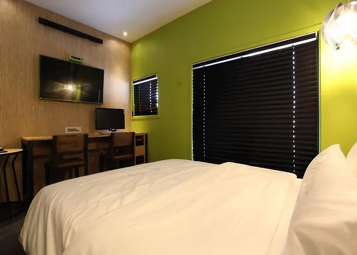 Hotel H Avenue Gangnam Yeoksam 3*