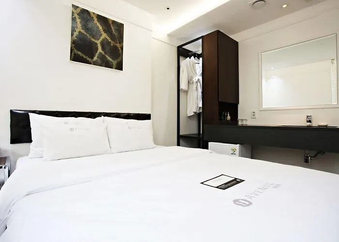 Hotel H Avenue Gangnam Yeoksam