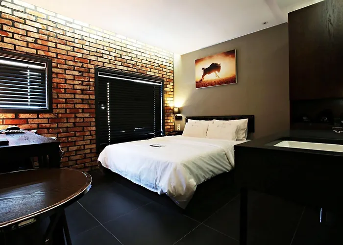 H Avenue Gangnam Yeoksam 3* Seoul