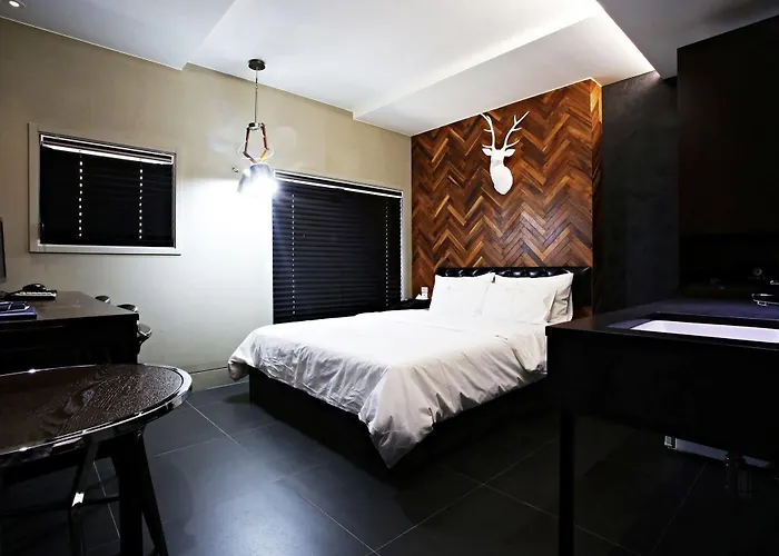 H Avenue Gangnam Yeoksam 3* Seoul
