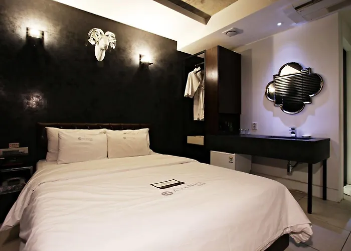 Hotel H Avenue Gangnam Yeoksam